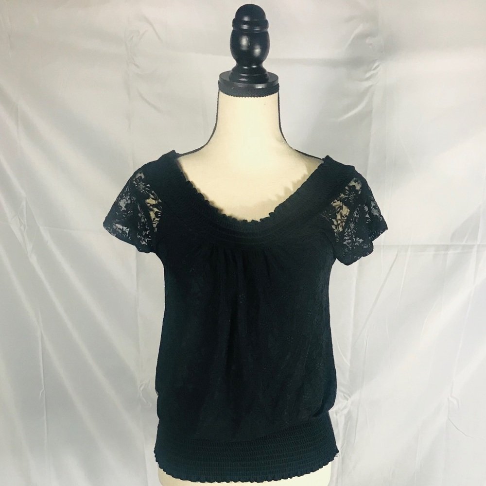 Black Lace Capped Sleeve Top